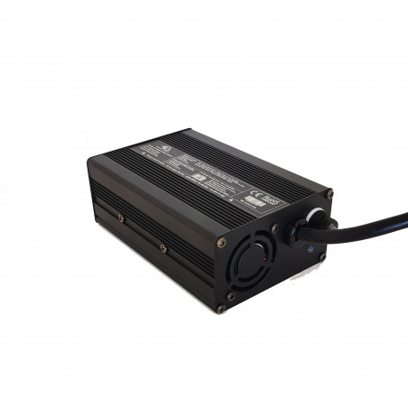 CHARGEUR DE BATTERIES LITHIUM EZA - 230/12V